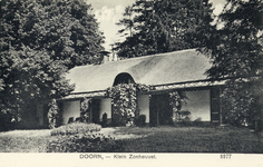 9514 Gezicht op de achterzijde van het huis Klein Zonheuvel (Amersfoortseweg 102a) te Doorn.